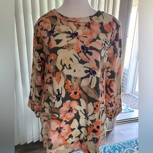 Denim& Company floral, 3/4 sleeve, floral top. Size Large. Never worn